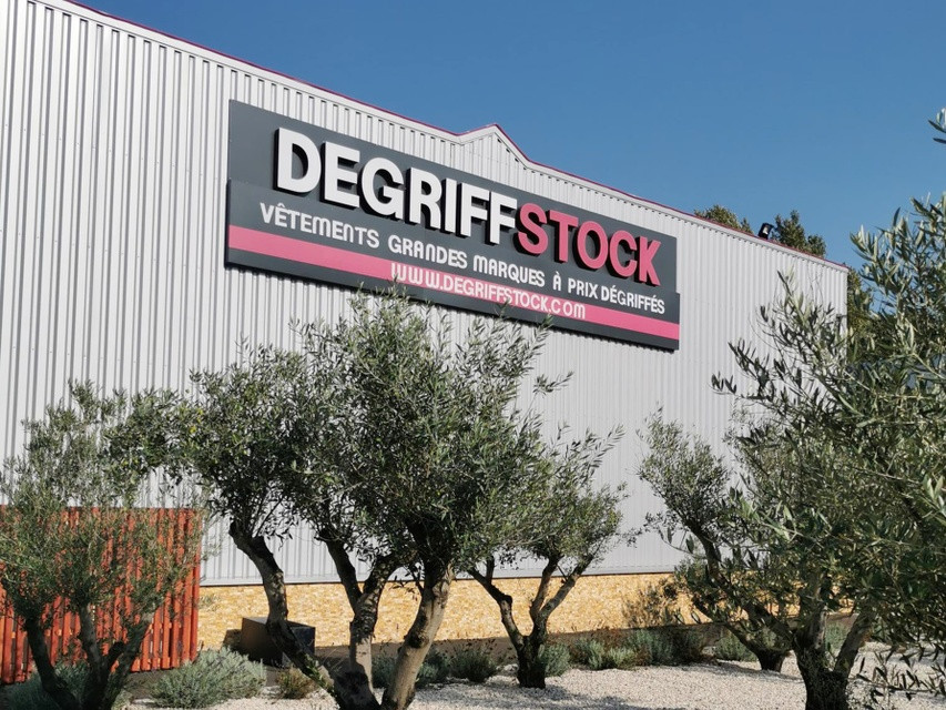 Degriffstock Aix-en-Provence - Vêtements